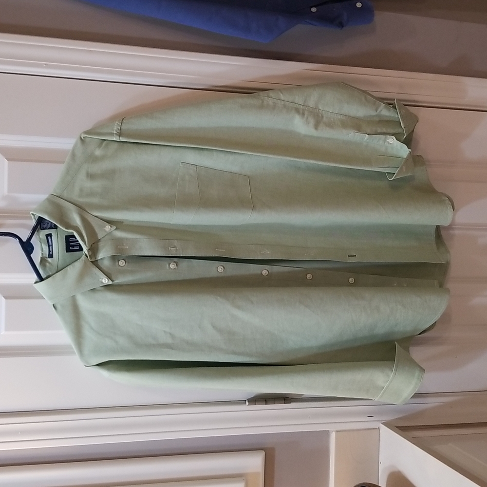 Gap mens long sleeve oxford